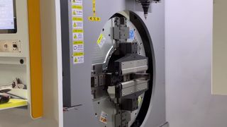 Heavy duty tube laser cutting machine